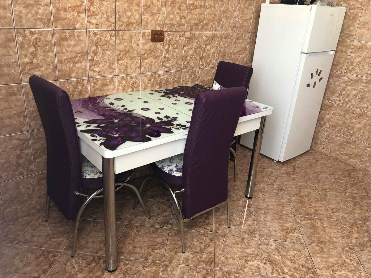 יורילובקה Apartament Bella מראה חיצוני תמונה